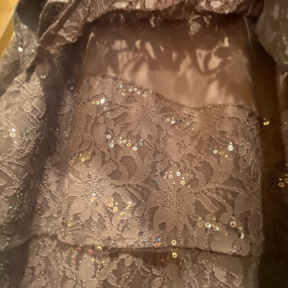 RONNI NICOLE tiered sequins beautiful dress size 14 like NEW, rose gold-ish - Picture 6 of 14